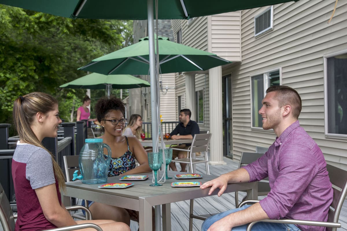 Photos and Video of The Oaks Apartments in East Lansing, MI